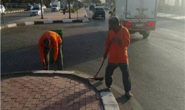 محافظ أسوان يوجه بتكثيف أعمال النظافة العامة